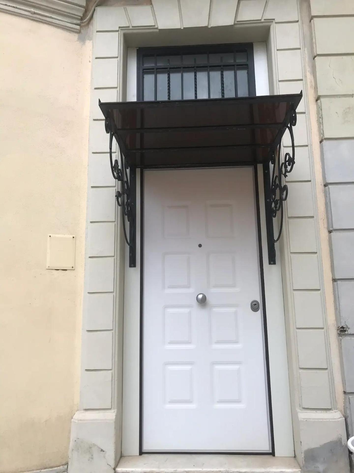 Rome, Beautiful Apartment In A Vintage Building Lido di Ostia Exterior photo